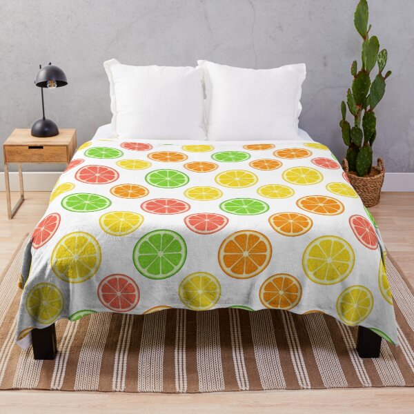 Artikelvorschau, Nahtloses Muster mit farbenfrohen Zitrusscheiben – Sommerfrucht-Print entworfen und verkauft von FashioonTrends.