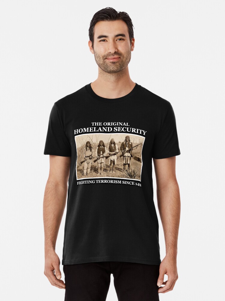 Thumbnail 1 von 6, Premium T-Shirt, Das Original Homeland Security Novelty Native American Geschenk designt und verkauft von red9991.