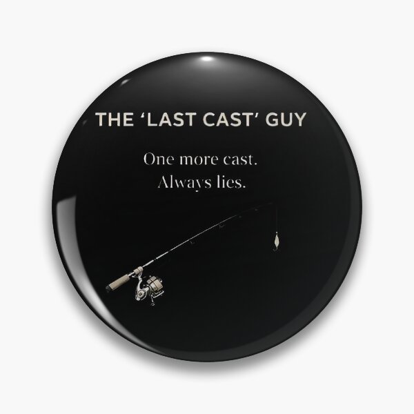 Artikelvorschau, Der „Last Cast“-Typ – Minimalistisches Angelhemd entworfen und verkauft von FischingVibes.