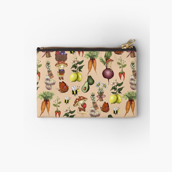 Aperçu de l'œuvre Motif fantaisiste de jardin de champignons avec fruits, légumes et abeilles créée et vendue par ReaDillo.