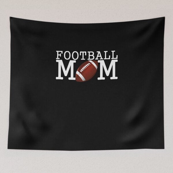 Aperçu de l'œuvre Maman de footballeur avec du football créée et vendue par RocketBuster.