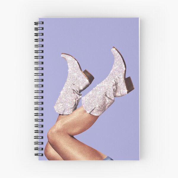 Aperçu de l'œuvre Ces bottes - Paillettes Très Pervenche / Violet créée et vendue par Vertigo Artography.