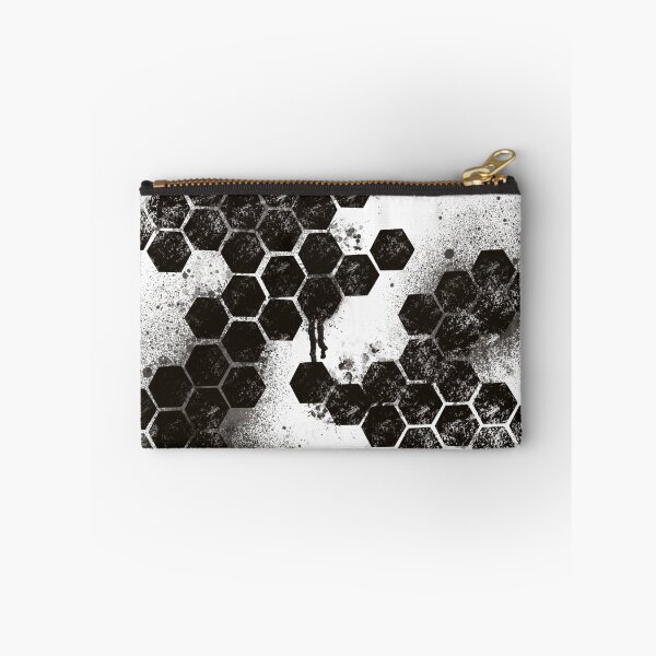 Artikelvorschau, Schwarzes Hexagon-Grunge-Spritzermuster – Abstrakte dunkle Musterkunst entworfen und verkauft von TheArtOfTreble.
