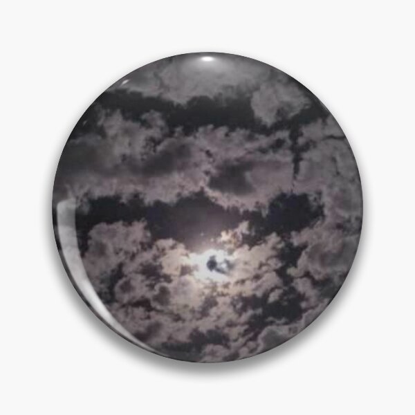Artikelvorschau, Cloudy Nights 2 entworfen und verkauft von Abeink1030.