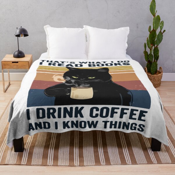 Artikelvorschau, Das mache ich: Ich lese Bücher, trinke Kaffee und weiß Dinge. entworfen und verkauft von Fashion 2K.