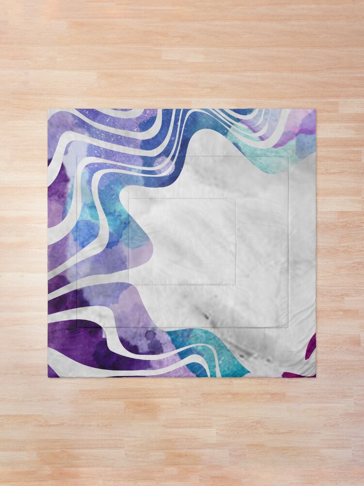 Alternate view of Abstract Watercolour Lines Comforter