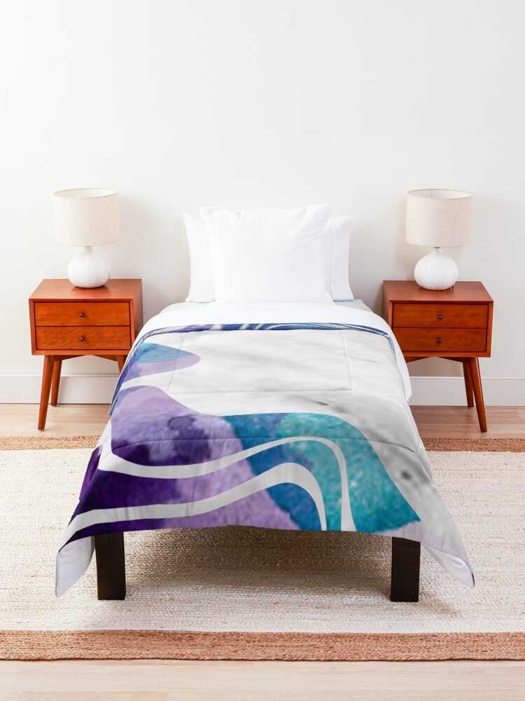 Alternate view of Abstract Watercolour Lines Comforter