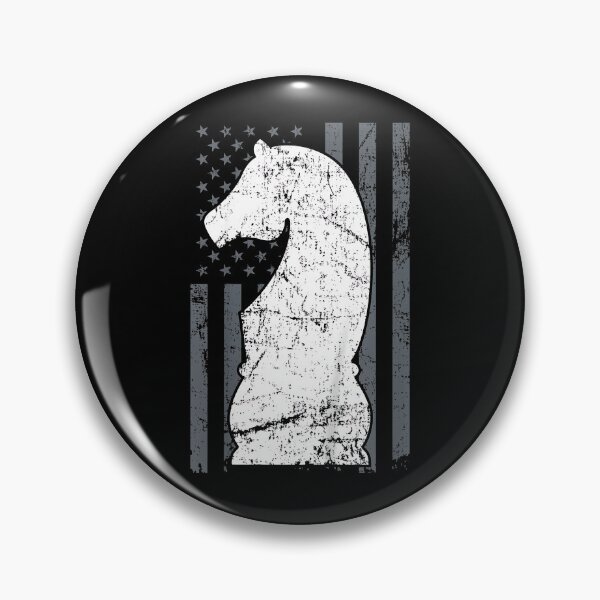 Artikelvorschau, Springer-Schachfigur mit US-Flagge – Schachspielerinnen und -spieler entworfen und verkauft von Boutkimaewab.