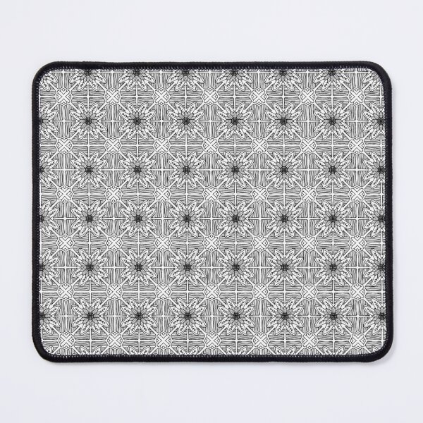 Item preview, Patrón de flores blancas y negras designed and sold by 13mtm80-Designs.