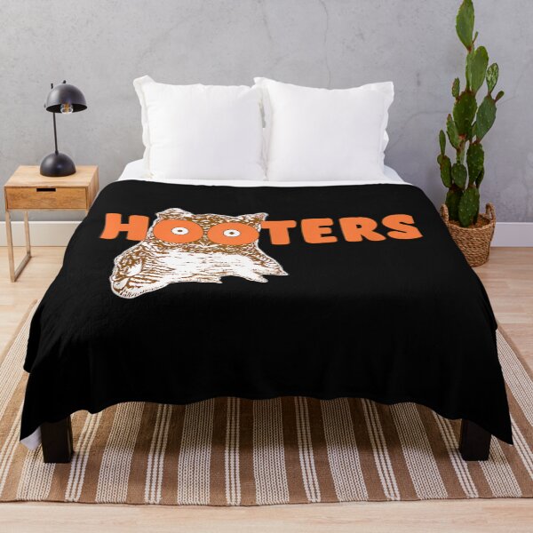Item preview, Logotipo retro de Hooters para hombres y mujeres designed and sold by MelissaDahlke.