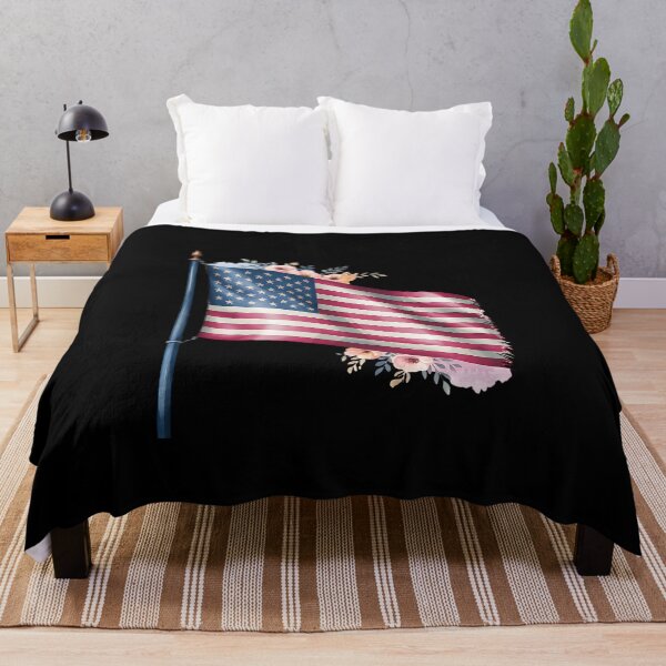 Item preview, American Flag Vintage Style – Patriotic USA Artwork designed and sold by artedigital99.