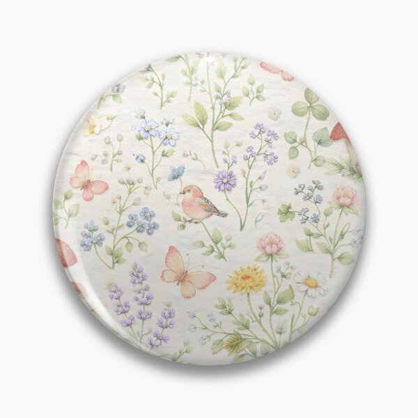 Aperçu de l'œuvre Coussin décoratif fantaisiste à motifs floraux, champignons et papillons créée et vendue par FestivityFinds.