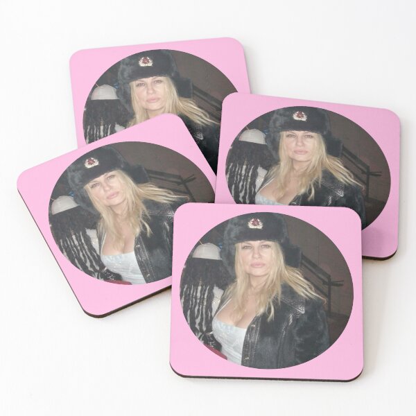 Artikelvorschau, Jennifer Coolidge entworfen und verkauft von justsumgoodies.