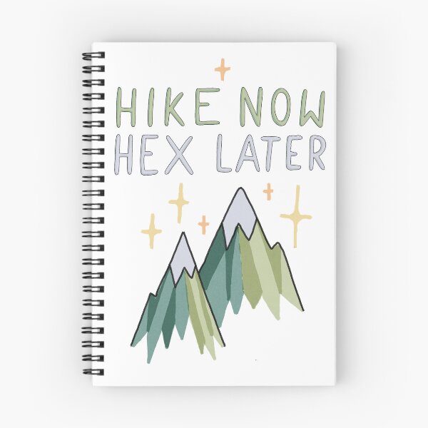 Artikelvorschau, Jetzt wandern, später hexen – Lustiges Wanderberg-Design entworfen und verkauft von Basic Witch.