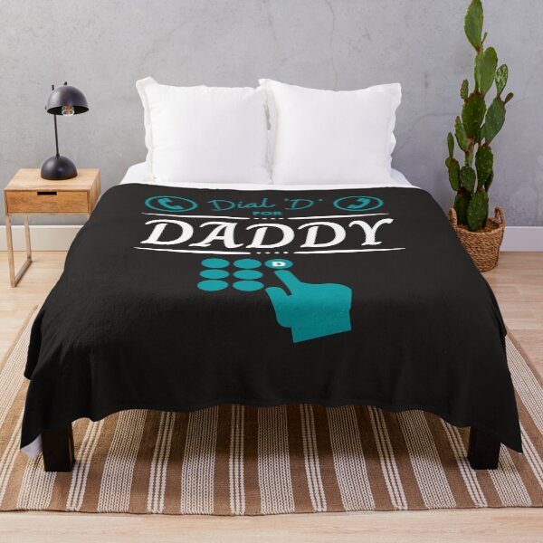 Artikelvorschau, D für Papa – Lustiges Geschenk für schwule Väter | LGBT-Bären-Papa-T-Shirt | Telefon-Wortspiel entworfen und verkauft von BearLoveDesign.