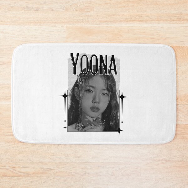 Item preview, Unis Yoona Black and White kpop girl group, korean pop idols, eight member girl group designed and sold by HELL0WBELLO.