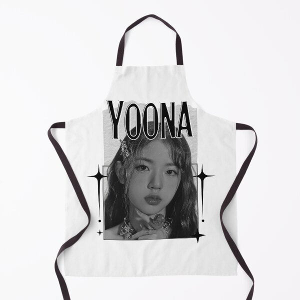 Item preview, Unis Yoona Black and White kpop girl group, korean pop idols, eight member girl group designed and sold by HELL0WBELLO.