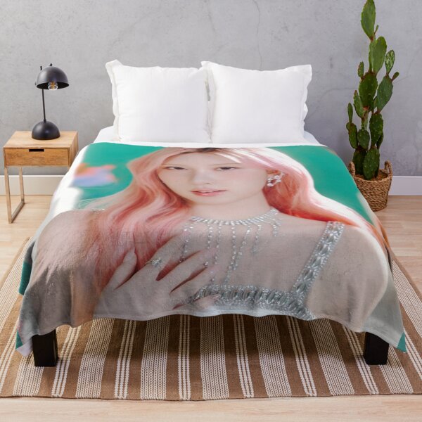 Item preview, GAEUL IVE (KPOP) designed and sold by jaofnn.