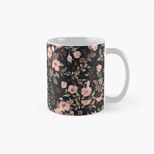 Artikelvorschau, Vintage Floral Pattern on Black – Elegant Dark Flower Aesthetic entworfen und verkauft von LAtelierNoir.
