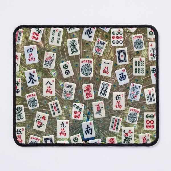 Artikelvorschau, Mahjong-Steine (Symbole) auf einem indischen Pfau mit Federkleid entworfen und verkauft von Zina Stromberg.