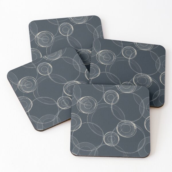Aperçu de l'œuvre Minimalist Ethereal Hollow Rings Pattern - Cercles Abstraits créée et vendue par ViralVibeLab.