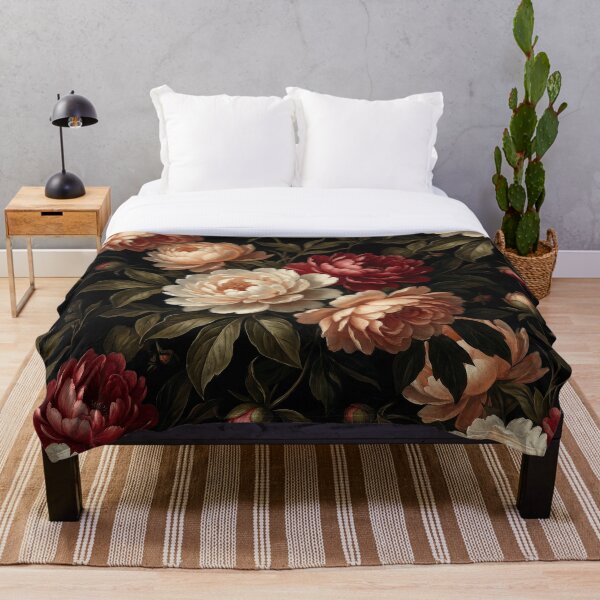 Aperçu de l'œuvre Motif floral pivoine vintage foncé créée et vendue par Rutvain.