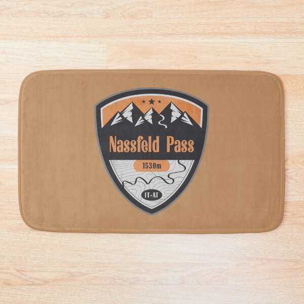 Artikelvorschau, Nassfeld-Pass-Alpenstraßenabzeichen entworfen und verkauft von CynthiaGraphics.