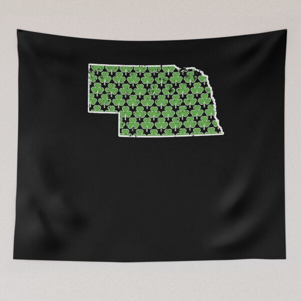 Aperçu de l'œuvre Shamrock T-shirts Nebraska St Pattys anniversaire Saint Patty créée et vendue par shoppzee.