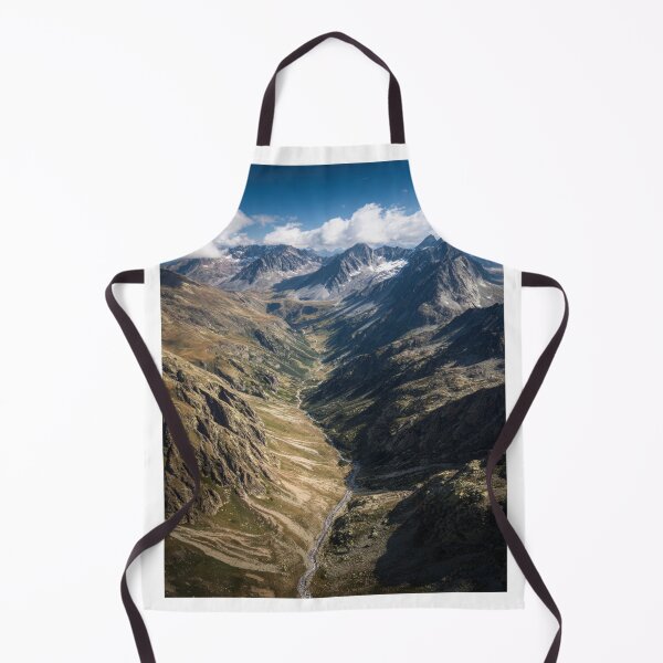Artikelvorschau, Berglandschaft entworfen und verkauft von NicolasGlowArt.