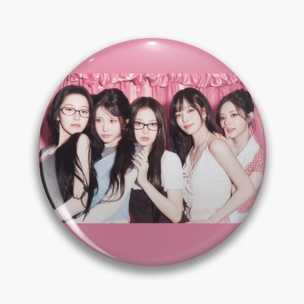 Item preview, fromis_9 designed and sold by jaofnn.