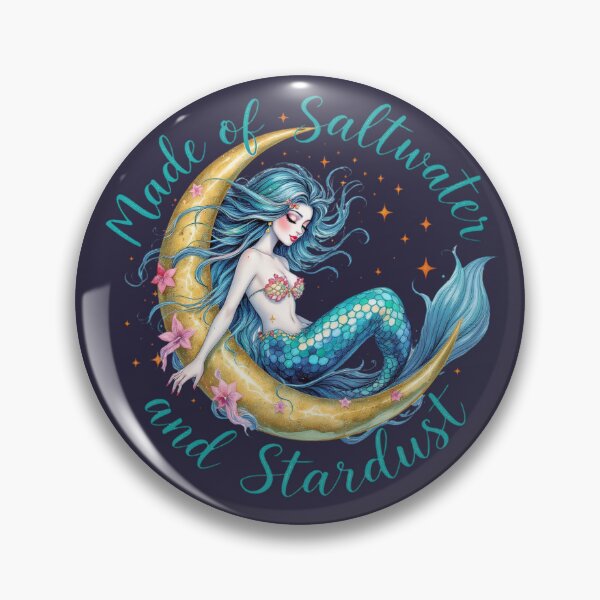 Artikelvorschau, Aus Salzwasser und Sternenstaub (PNG) gefertigt, verspieltes Meerjungfrauen-Mond-Design, himmlische Ozean-Fantasiegrafik entworfen und verkauft von SezzyDesigns.