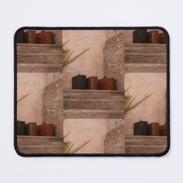 Item preview, la valiglia sulla scalla designed and sold by Angicreative.