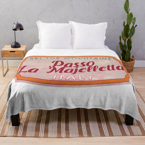 Item preview, Passo Lanciano-La Majelletta, Italy, Ski, textured skiing badge designed and sold by Wanderful-roads.