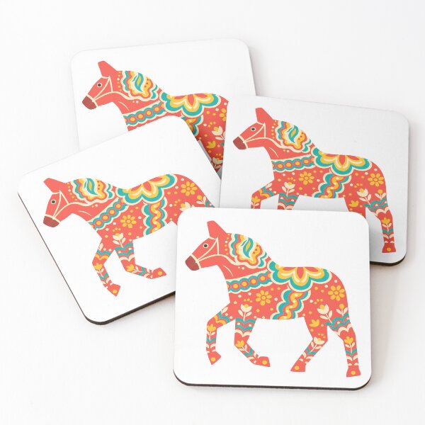 Artikelvorschau, Orangefarbenes Dala-Pferd mit Wirbelmuster – Skandinavische Volkskunst-Fusion von heidiannemorris © entworfen und verkauft von FOLK ART FUSION by heidiannemorris.