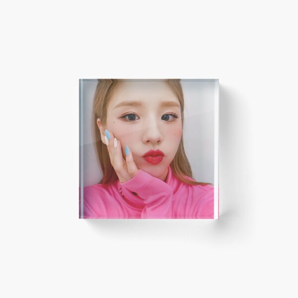 Item preview, Heejin from Loona designed and sold by StanYves.