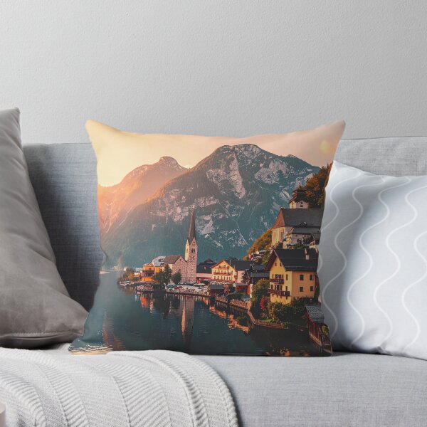 Artikelvorschau, Hallstatt Austria Wall Art – Salzkammergut Alpine Lake Village Landscape entworfen und verkauft von pod24.