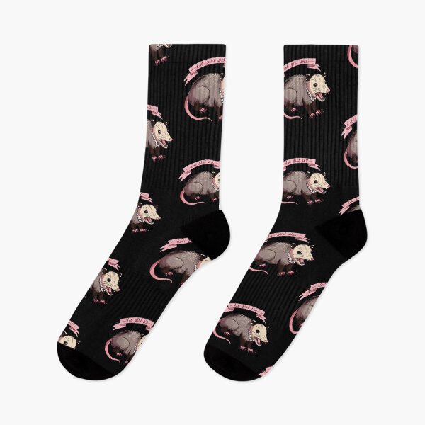 Artikelvorschau, Heißes Mädchen scheißt – Lustiges Opossum-Meme-Kunst entworfen und verkauft von tbswtkawwz11.