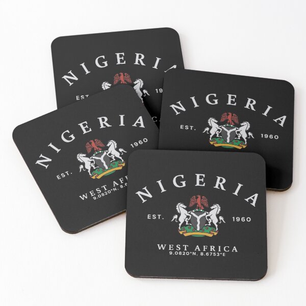 Aperçu de l'œuvre NIGERIA Fondée en 1960 Blason Style universitaire vintage créée et vendue par Shopeon Designs.