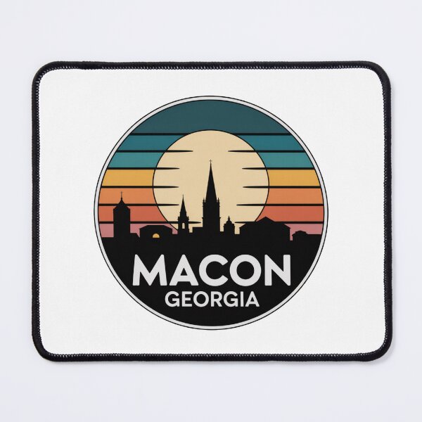 Artikelvorschau, Macon, Georgia: Orange-Pink Sunset Skyline Badge entworfen und verkauft von CircinusStore.