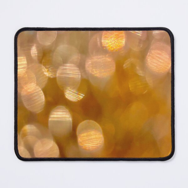 Artikelvorschau, Fröhliches Bokeh-Foto von goldenem Licht entworfen und verkauft von Natalia-Designs.