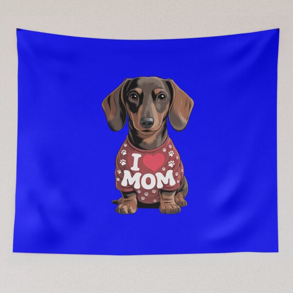 Item preview, Perro salchicha con una camiseta roja con la huella de una pata y el texto "Amo a mamá". designed and sold by fantasticdesign.