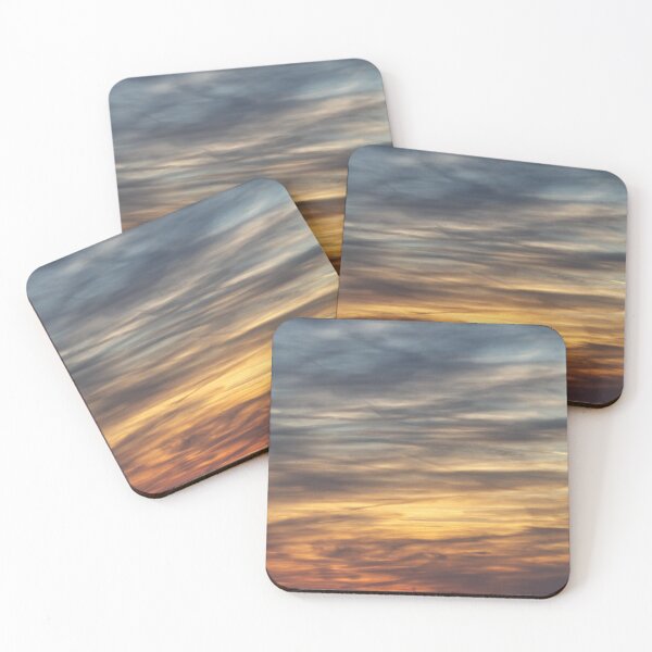 Item preview, Puesta de sol en capas sobre el horizonte designed and sold by Phil Perkins.