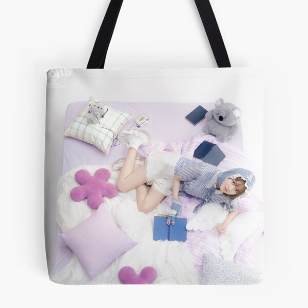 Item preview, LILY of NMIXX (KPOP) designed and sold by jaofnn.