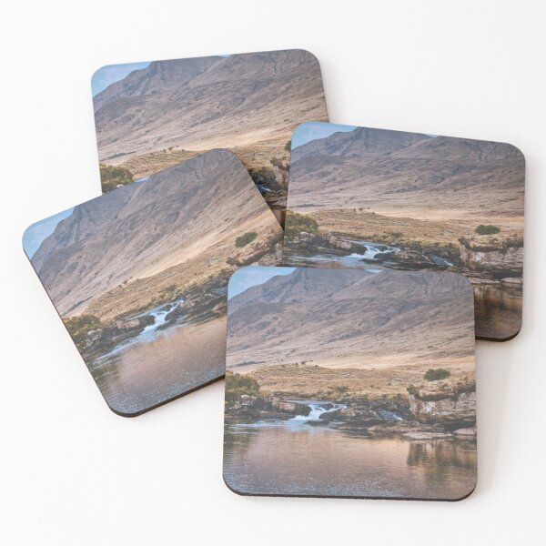 Artikelvorschau, Berglandschaft von Connemara, Irland – Flusslandschaft des Wild Atlantic Way (Wandbild) entworfen und verkauft von photoart1854.