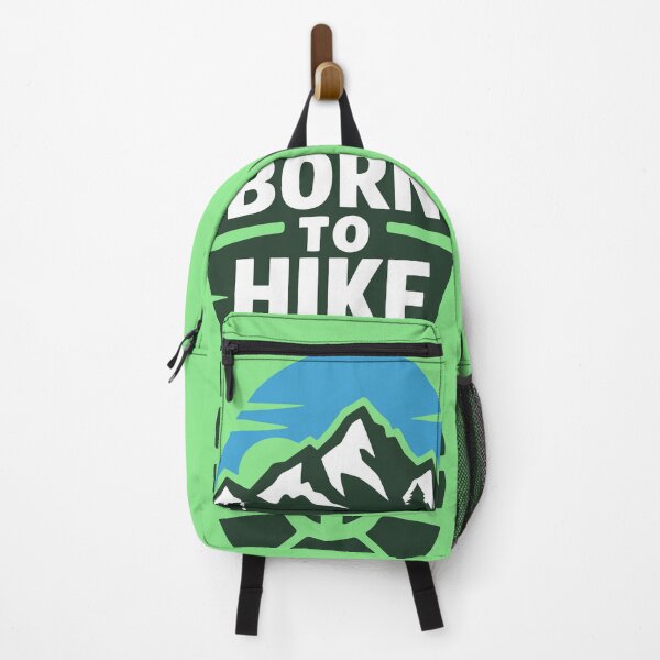 Aperçu de l'œuvre Empreinte de botte Born to Hike créée et vendue par SnappyPNG.