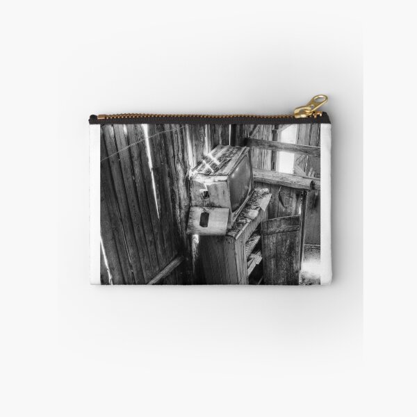 Item preview, 16.5.2015: Old TV designed and sold by Petri Volanen.