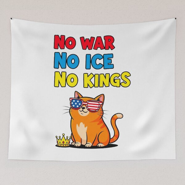 Artikelvorschau, „Kein Krieg, kein Eis, keine Könige“-Katzen-T-Shirt – Lustiges politisches Katzenmotiv, Sonnenbrille mit USA-Flagge, trendige Streetwear entworfen und verkauft von Pollock.
