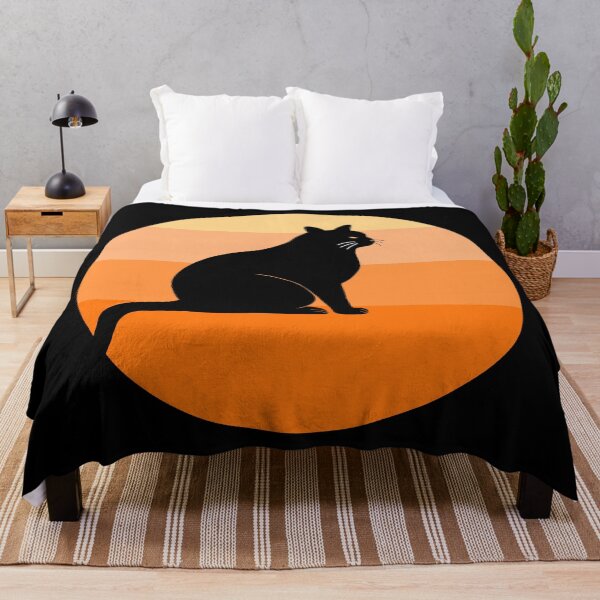 Artikelvorschau, Silhouette einer orangefarbenen Sonnenkatze entworfen und verkauft von GraycieBlue.