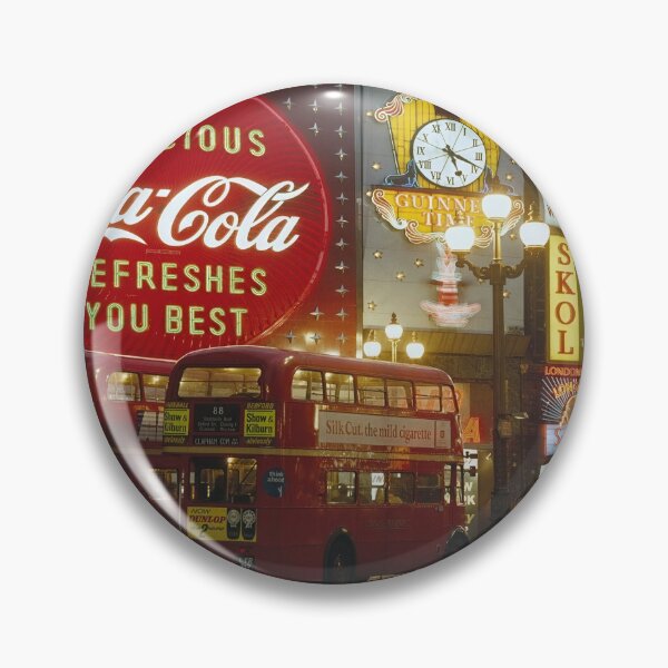 Artikelvorschau, Piccadilly Circus bei Nacht, 1965 von Elmar Ludwig entworfen und verkauft von Fire TheMann.