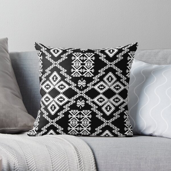 Black White Aztec 2 Cojín
